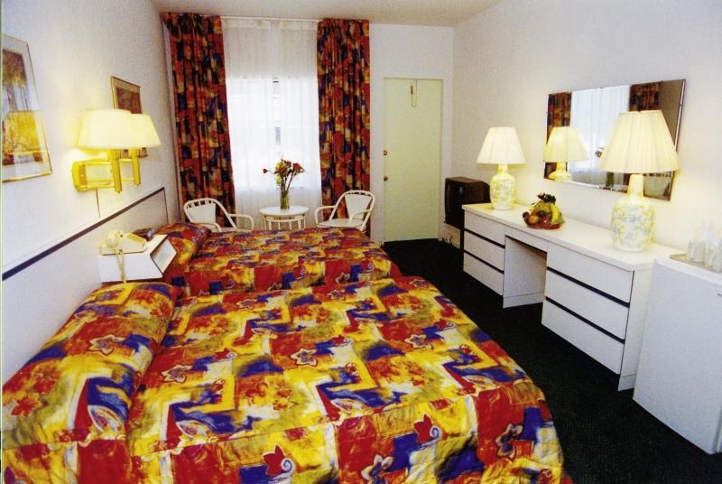 Travelodge Monaco Beach Resort Sunny Isles Beach Eksteriør bilde