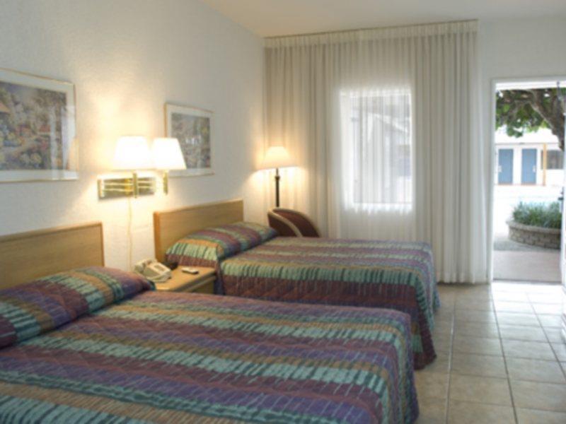 Travelodge Monaco Beach Resort Sunny Isles Beach Eksteriør bilde
